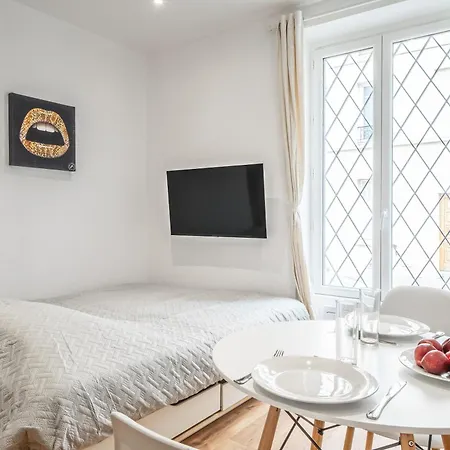 Appartamento Rue Roger In Montparnasse Denfert Rochereau - With Direct Train To & From Cdg Airport Parigi