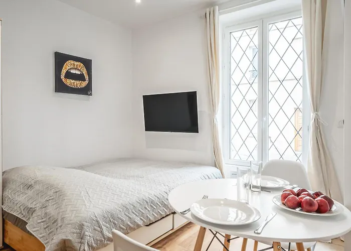 Daire Rue Roger In Montparnasse Denfert Rochereau - With Direct Train To & From Cdg Airport Paris
